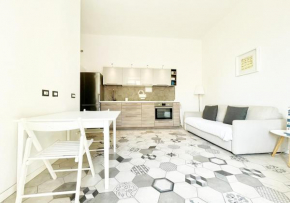 Pgs Immobiliare Srls Margherita bilocale con balcone vista mare